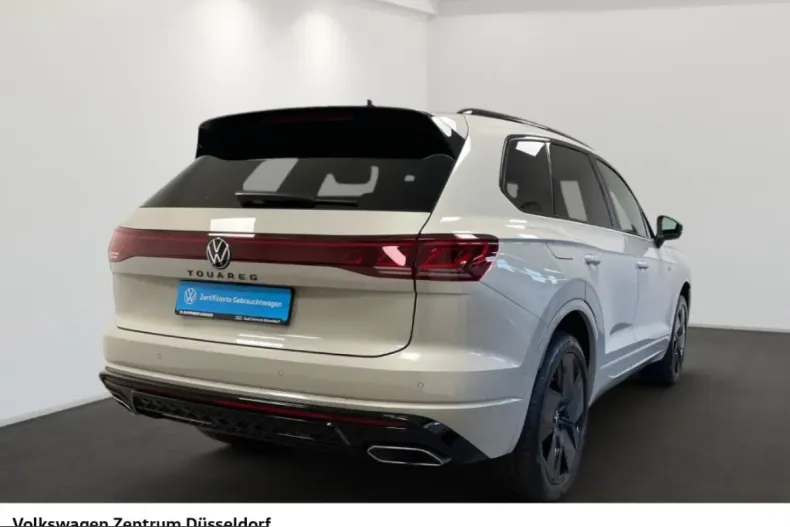 Volkswagen Touareg din 2025 cu 22.816 km - oferta VOL245330 - foto 3