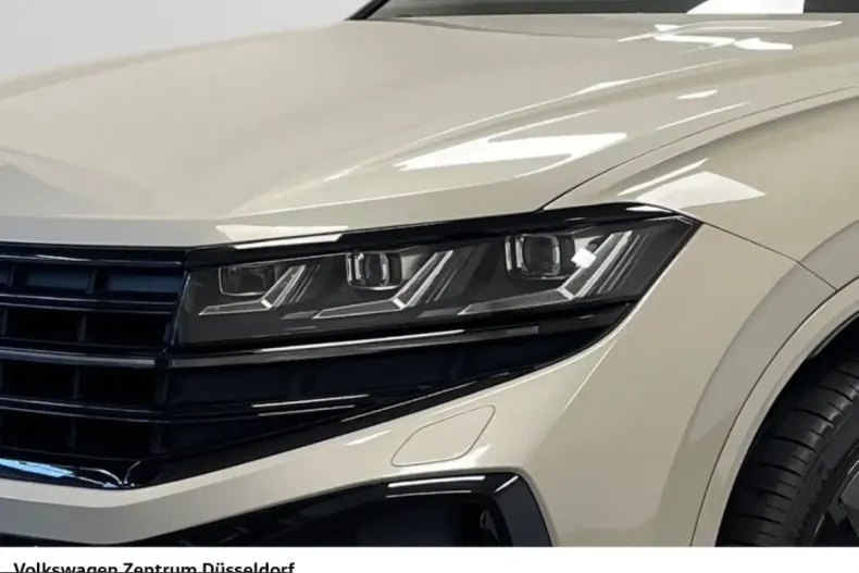 Volkswagen Touareg din 2025 cu 22.816 km - oferta VOL245330 - foto 4