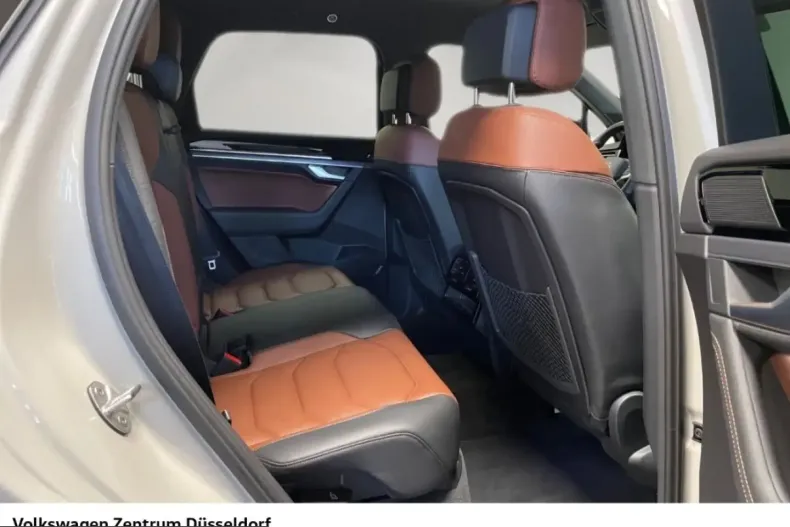 Volkswagen Touareg din 2025 cu 22.816 km - oferta VOL245330 - foto 6