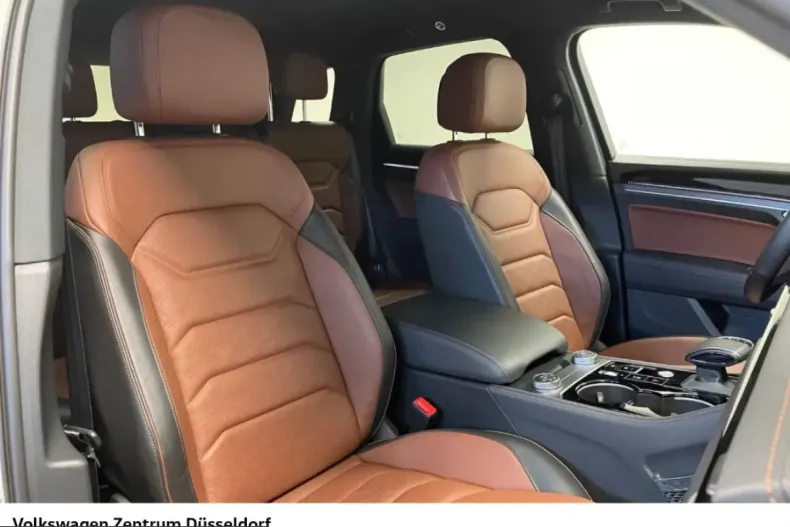Volkswagen Touareg din 2025 cu 22.816 km - oferta VOL245330 - foto 17