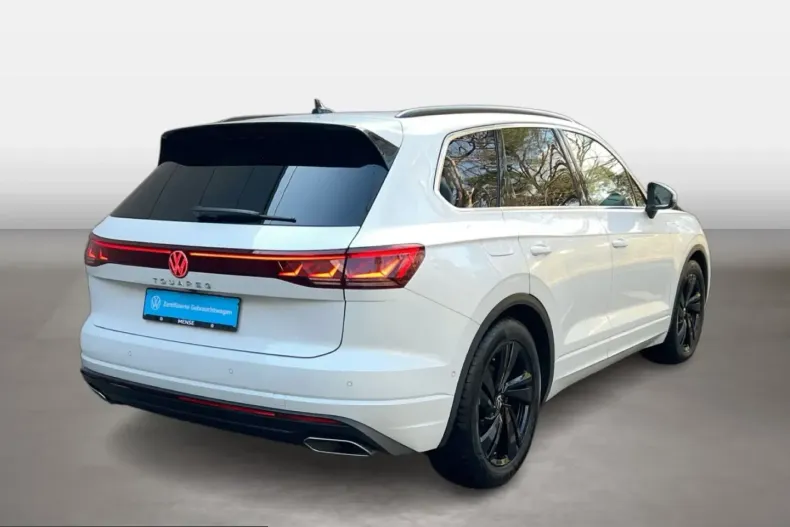 Volkswagen Touareg din 2025 cu 28.693 km - oferta VOL245332 - foto 4