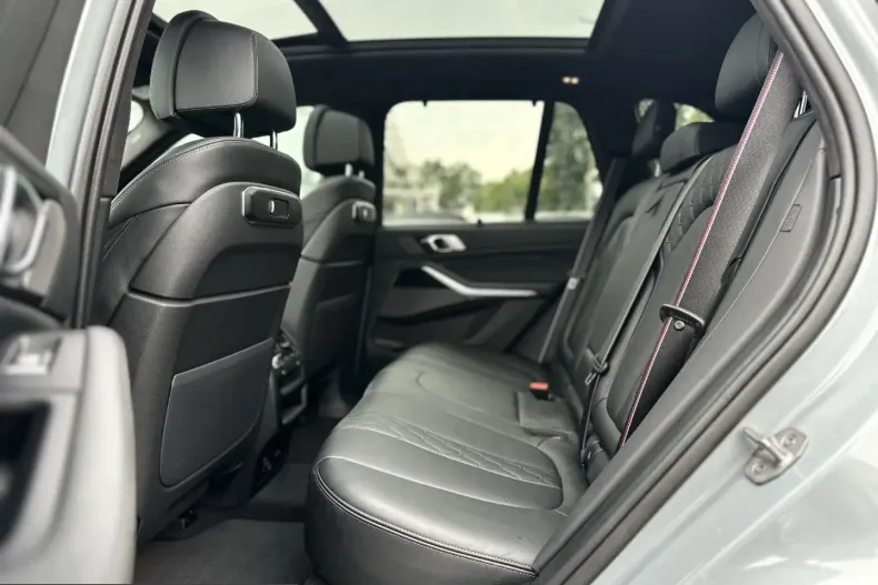 BMW X5 (Seria X) din 2024 cu 59.990 km - oferta BMW245333 - foto 17