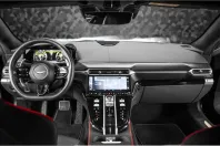 Aston Martin V8 Vantage din 2025 cu 8.590 km - oferta AST245336 - foto 17