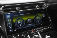 Aston Martin V8 Vantage din 2025 cu 8.590 km - oferta AST245336 - foto 23
