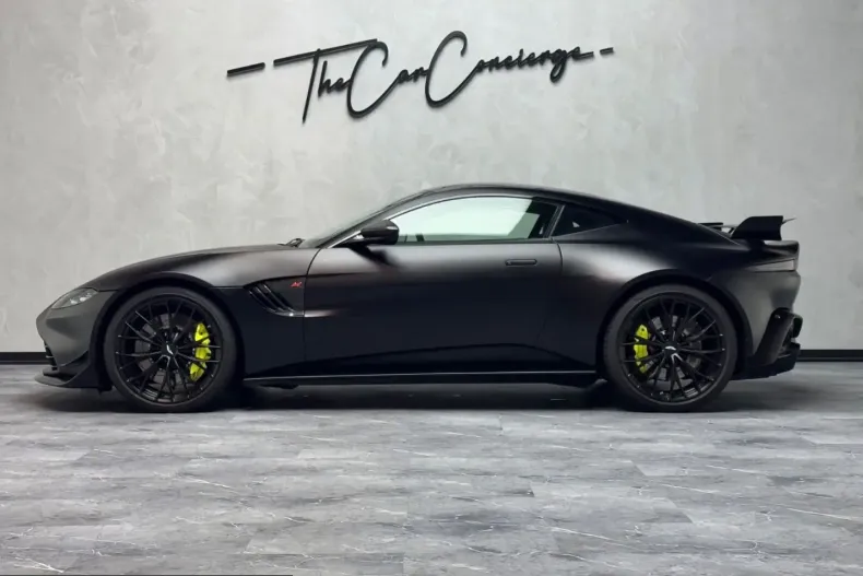 Aston Martin V8 Vantage din 2022 cu 14.642 km - oferta AST245338 - foto 5
