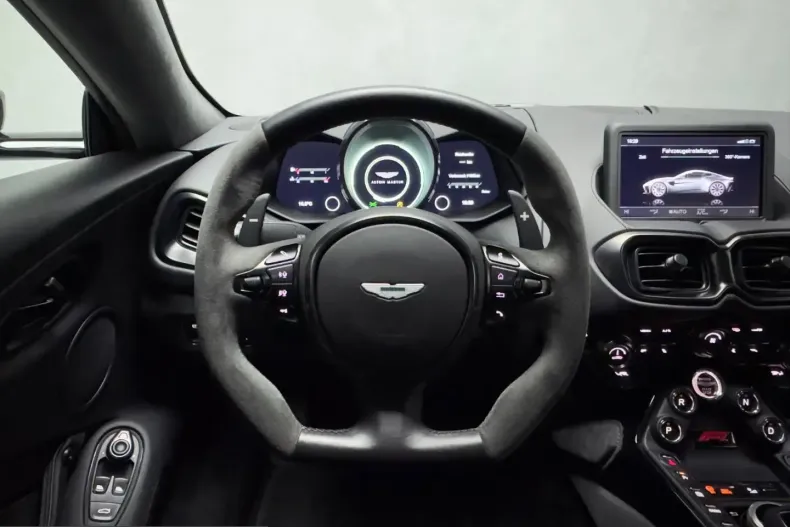 Aston Martin V8 Vantage din 2022 cu 14.642 km - oferta AST245338 - foto 29