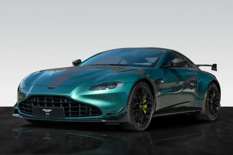 Aston Martin V8 Vantage din 2022 cu 6.100 km - oferta AST245339 - foto 4