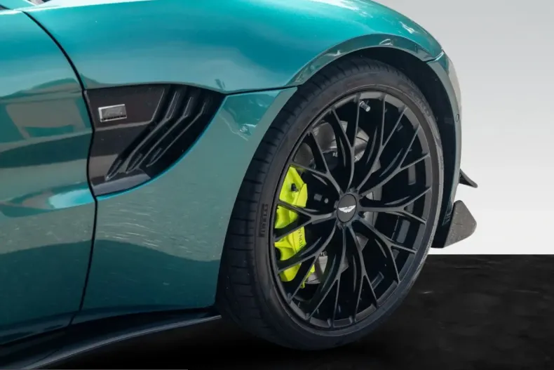 Aston Martin V8 Vantage din 2022 cu 6.100 km - oferta AST245339 - foto 10
