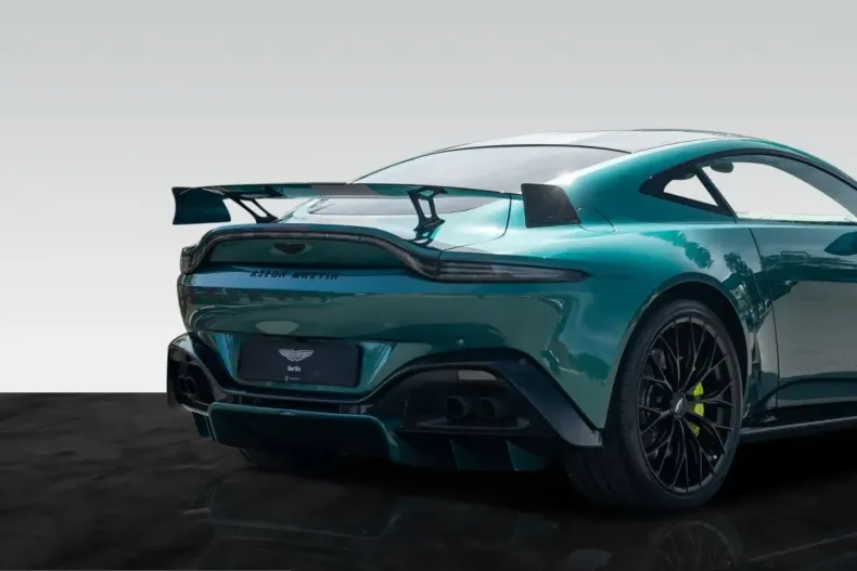 Aston Martin V8 Vantage din 2022 cu 6.100 km - oferta AST245339 - foto 21