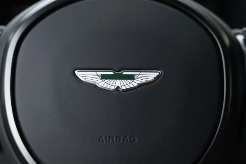 Aston Martin V8 Vantage din 2022 cu 6.100 km - oferta AST245339 - foto 44