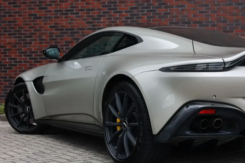 Aston Martin V8 Vantage din 2021 cu 51.617 km - oferta AST245341 - foto 7