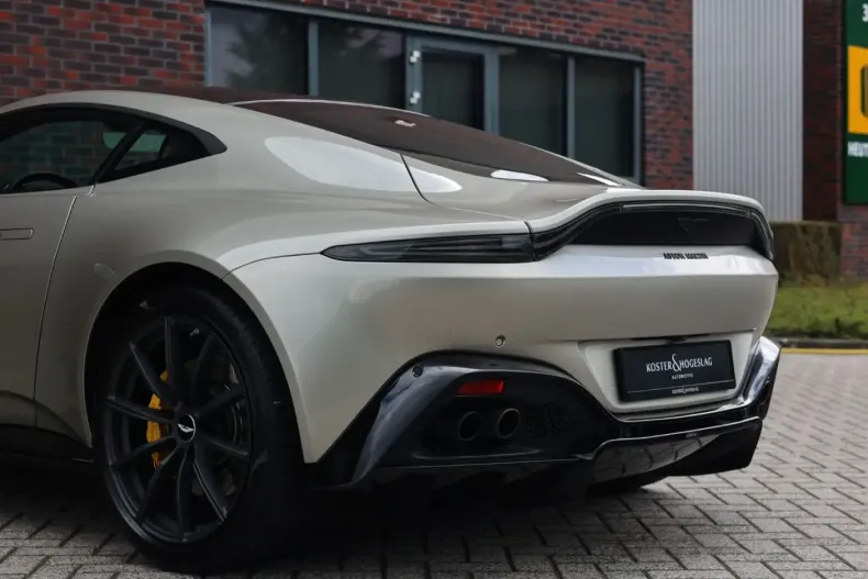 Aston Martin V8 Vantage din 2021 cu 51.617 km - oferta AST245341 - foto 10