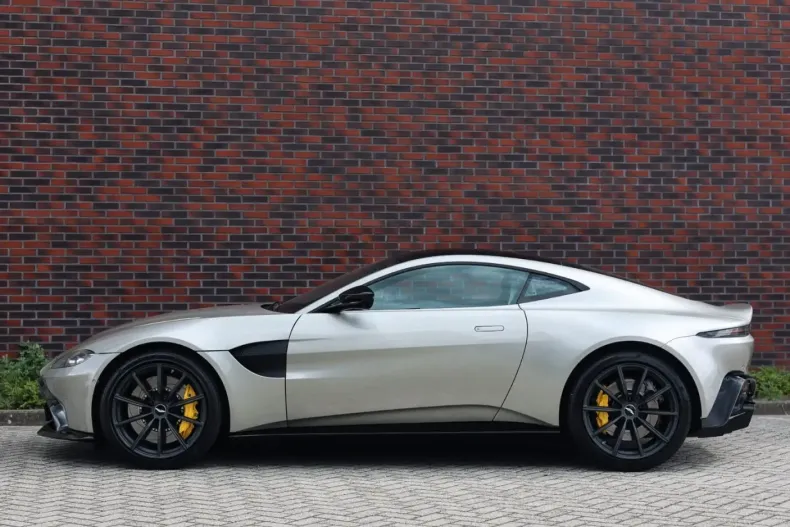 Aston Martin V8 Vantage din 2021 cu 51.617 km - oferta AST245341 - foto 15