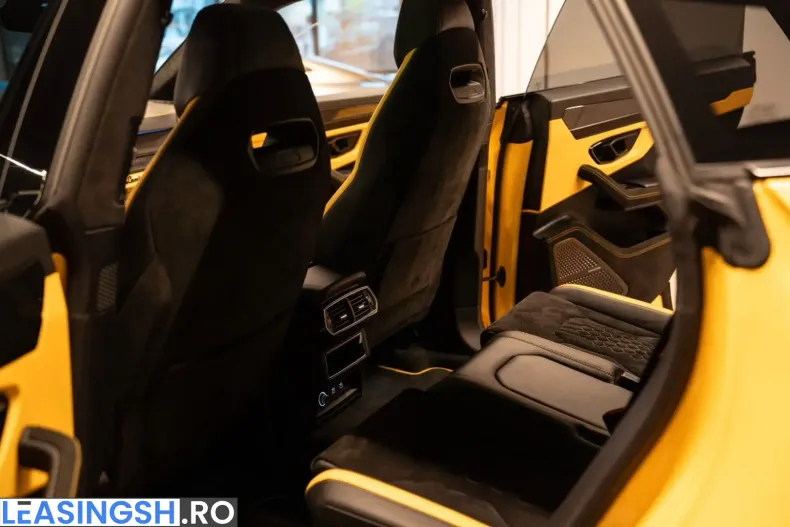 Lamborghini Urus din 2023 cu 34.800 km - oferta LAM245344 - foto 4