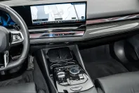 BMW 550 (Seria 5) din 2025 cu 22.400 km - oferta BMW245345 - foto 15