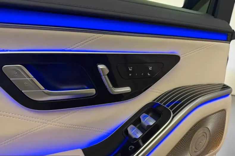 Mercedes-Benz S 63 AMG (Clasa S) din 2023 cu 15.525 km - oferta MER245349 - foto 16