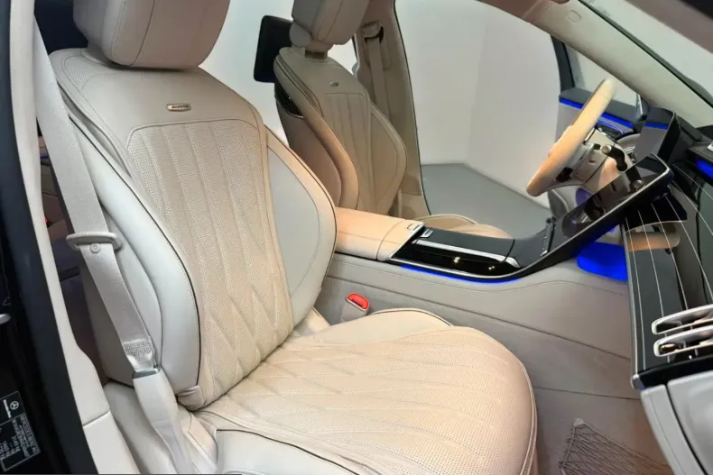 Mercedes-Benz S 63 AMG (Clasa S) din 2023 cu 15.525 km - oferta MER245349 - foto 20