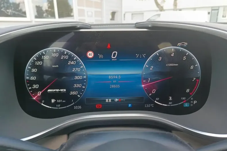 Mercedes-Benz AMG GT (Clasa GT) din 2024 cu 26.800 km - oferta MER245352 - foto 9