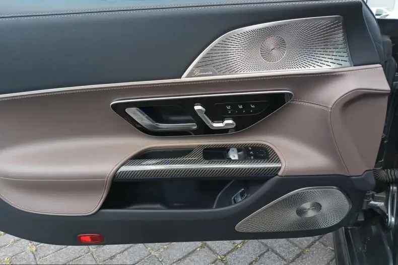 Mercedes-Benz AMG GT (Clasa GT) din 2024 cu 26.800 km - oferta MER245352 - foto 19