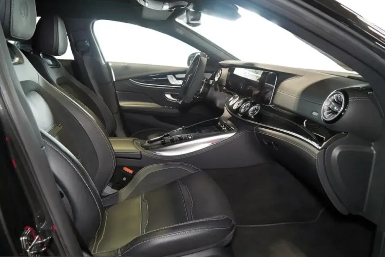 Mercedes-Benz AMG GT (Clasa GT) din 2024 cu 46.373 km - oferta MER245359 - foto 4