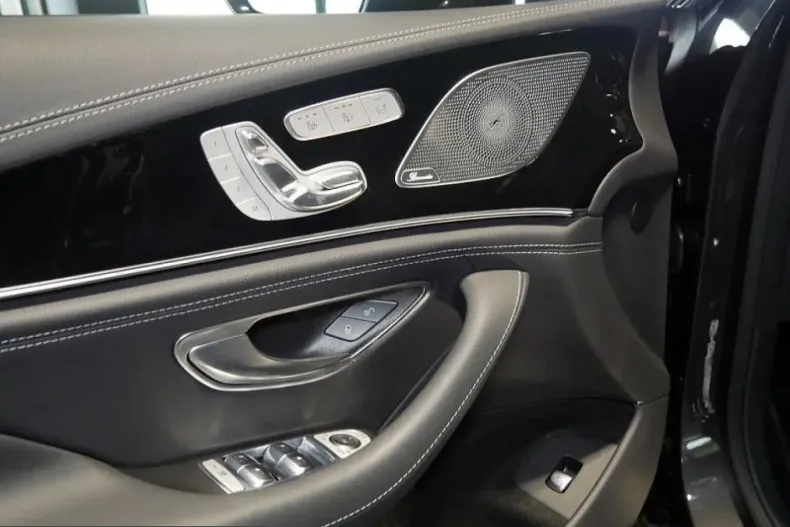 Mercedes-Benz AMG GT (Clasa GT) din 2024 cu 46.373 km - oferta MER245359 - foto 9