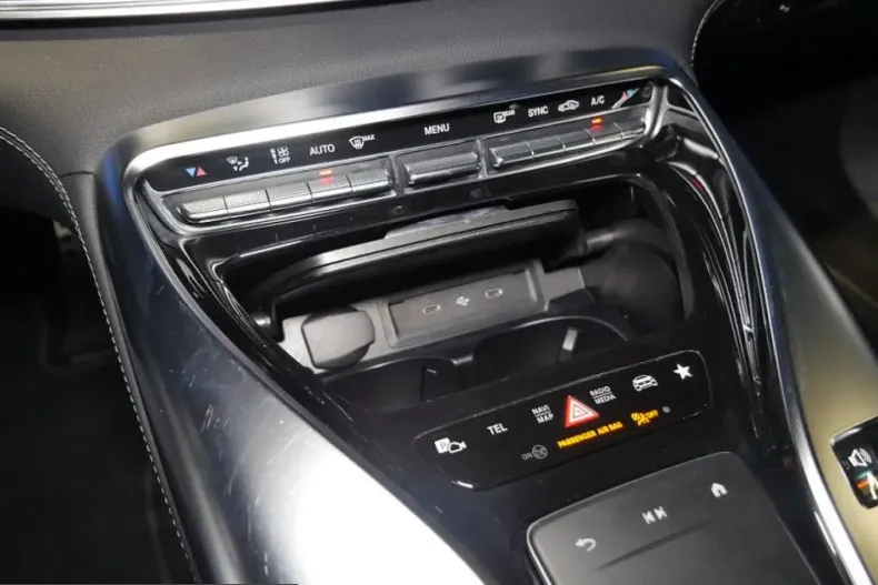 Mercedes-Benz AMG GT (Clasa GT) din 2024 cu 46.373 km - oferta MER245359 - foto 16