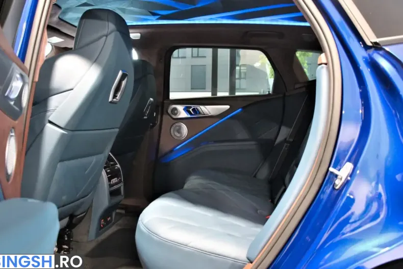 BMW XM (Seria X) din 2023 cu 26.600 km - oferta BMW245365 - foto 22
