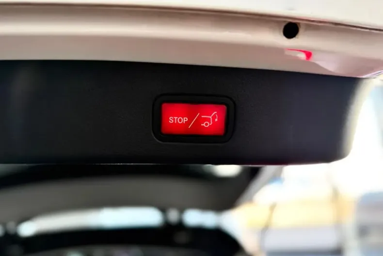 Mercedes-Benz GLC 200 (Clasa GLC) din 2023 cu 97.917 km - oferta MER245371 - foto 2