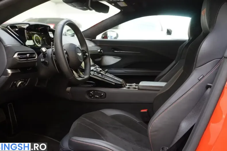 Aston Martin V8 Vantage din 2025 cu 6.400 km - oferta AST245374 - foto 9