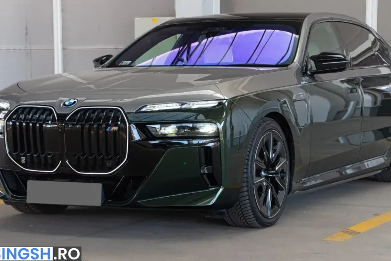 BMW M760 (Seria 7) din 2025 cu 9.900 km - oferta BMW245375 - foto 1