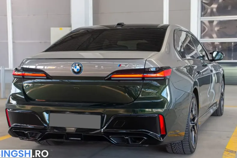 BMW M760 (Seria 7) din 2025 cu 9.900 km - oferta BMW245375 - foto 4