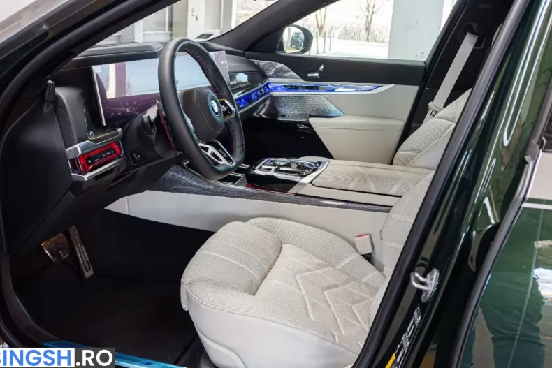 BMW M760 (Seria 7) din 2025 cu 9.900 km - oferta BMW245375 - foto 10