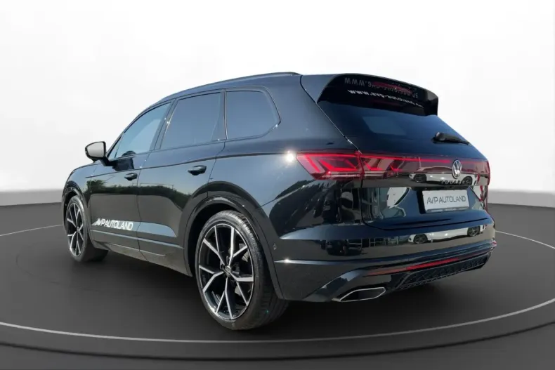 Volkswagen Touareg din 2024 cu 53.688 km - oferta VOL245379 - foto 7