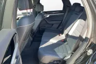 Volkswagen Touareg din 2024 cu 53.688 km - oferta VOL245379 - foto 11