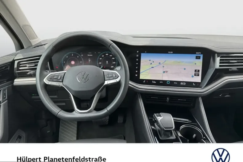 Volkswagen Touareg din 2025 cu 25.813 km - oferta VOL245396 - foto 6