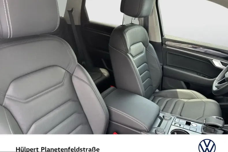 Volkswagen Touareg din 2025 cu 25.813 km - oferta VOL245396 - foto 8