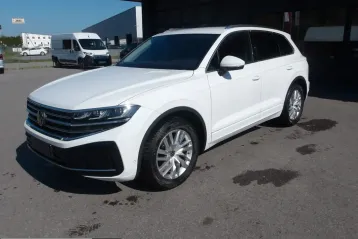 Volkswagen Touareg din 2025 - oferta VOL245398