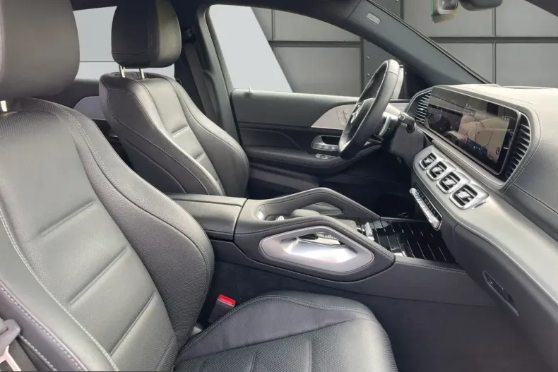 Mercedes-Benz GLE 300 (Clasa GLE) din 2025 cu 26.705 km - oferta MER245407 - foto 9