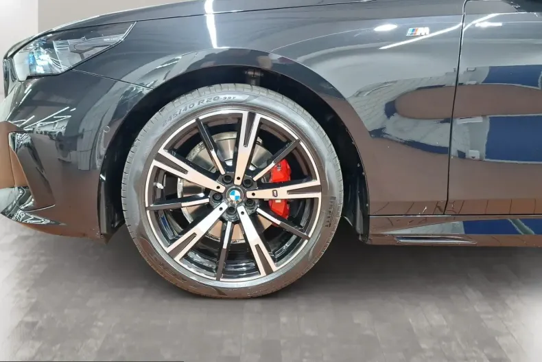 BMW 520 (Seria 5) din 2025 cu 10.664 km - oferta BMW245424 - foto 9