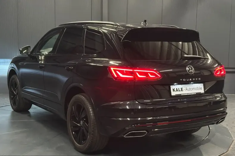 Volkswagen Touareg din 2022 cu 44.800 km - oferta VOL245432 - foto 3
