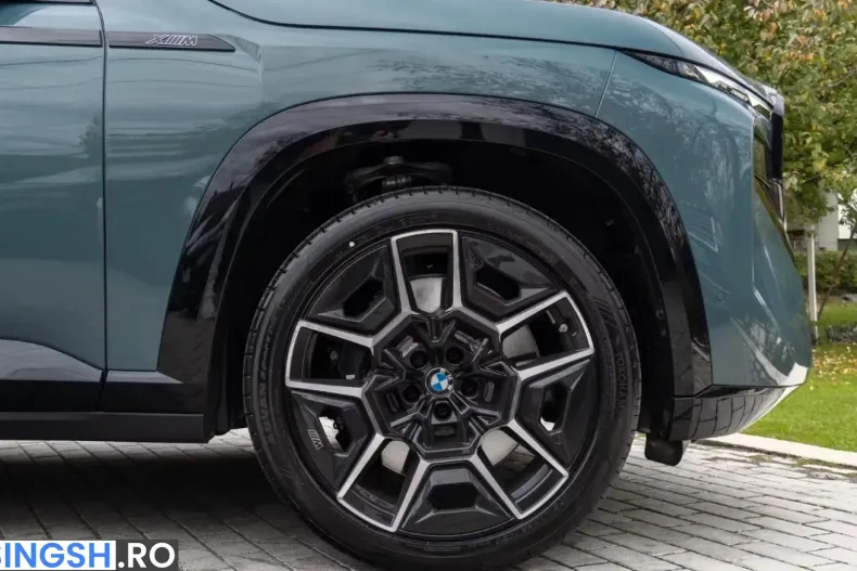 BMW XM (Seria X) din 2025 cu 19.500 km - oferta BMW245434 - foto 8