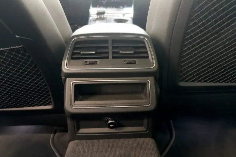 Audi A6 din 2023 cu 60.456 km - oferta AUD245435 - foto 14
