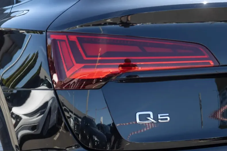 Audi Q5 din 2022 cu 52.880 km - oferta AUD245437 - foto 8