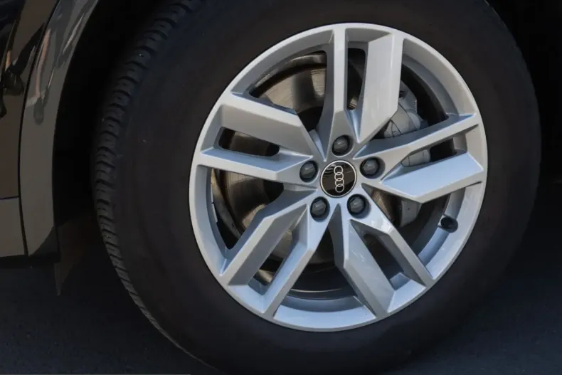 Audi Q5 din 2022 cu 52.880 km - oferta AUD245437 - foto 10