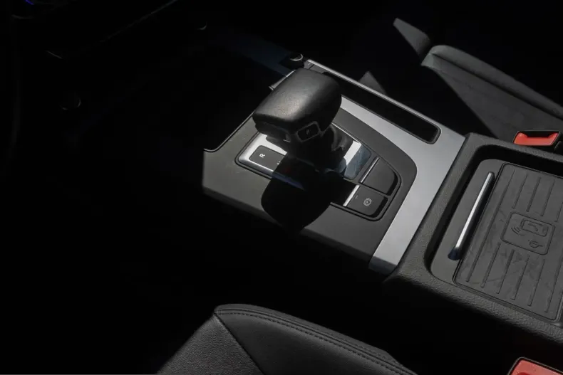 Audi Q5 din 2022 cu 52.880 km - oferta AUD245437 - foto 16