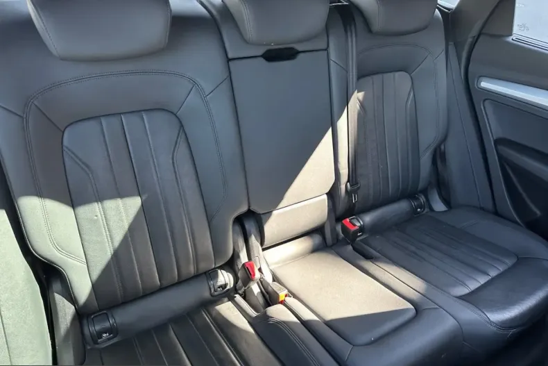 Audi Q5 din 2022 cu 85.869 km - oferta AUD245439 - foto 7