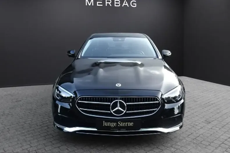 Mercedes-Benz E 220 (Clasa E) din 2022 cu 81.598 km - oferta MER245445 - foto 3