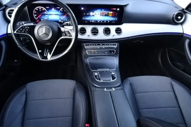 Mercedes-Benz E 220 (Clasa E) din 2022 cu 81.598 km - oferta MER245445 - foto 6