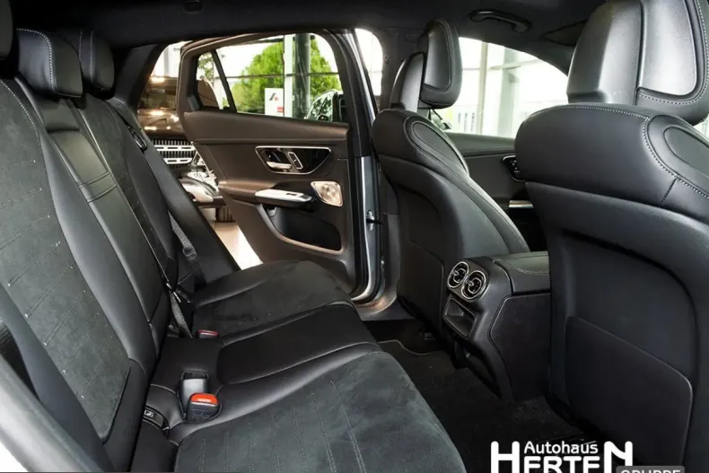 Mercedes-Benz GLC 200 (Clasa GLC) din 2025 cu 26.768 km - oferta MER245449 - foto 17