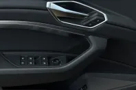 Audi Q8 din 2024 cu 42.880 km - oferta AUD245452 - foto 8